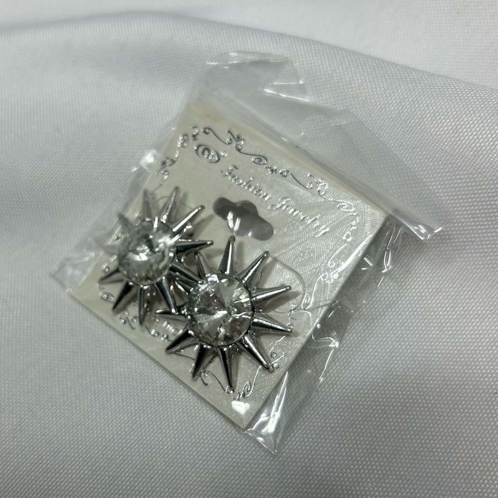 NWT Sun Earrings Silver Diamond Jewelry Lead & Nickle Free
